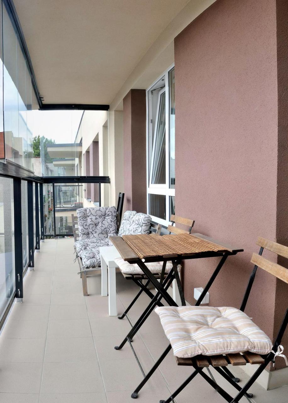 Dzuku Apartment 40 Vilnius Bagian luar foto